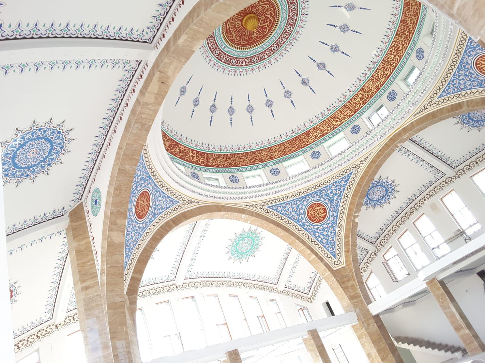 Cami Hat Sanatı Nakkaş-014 - Nakkaş Çini Ustası